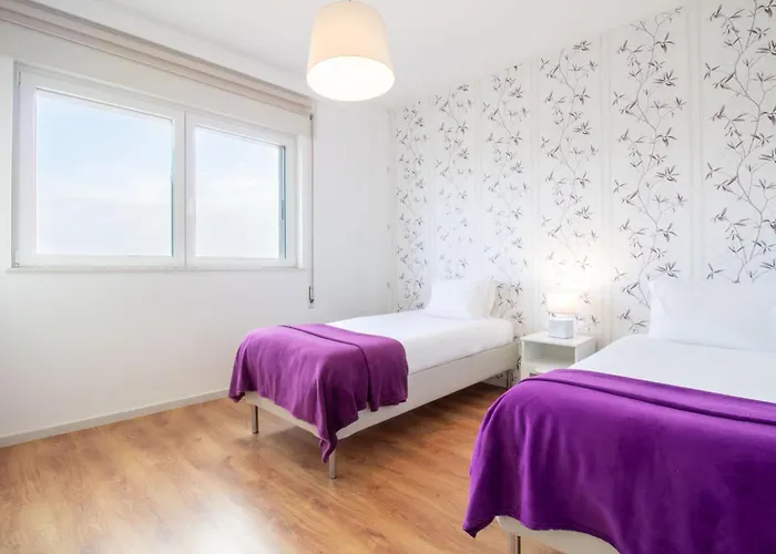 Apartament Violet House By Lovelystay *